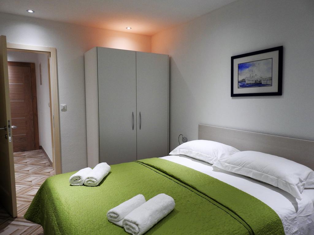 Apartments Villa Barbara Sumartin Extérieur photo