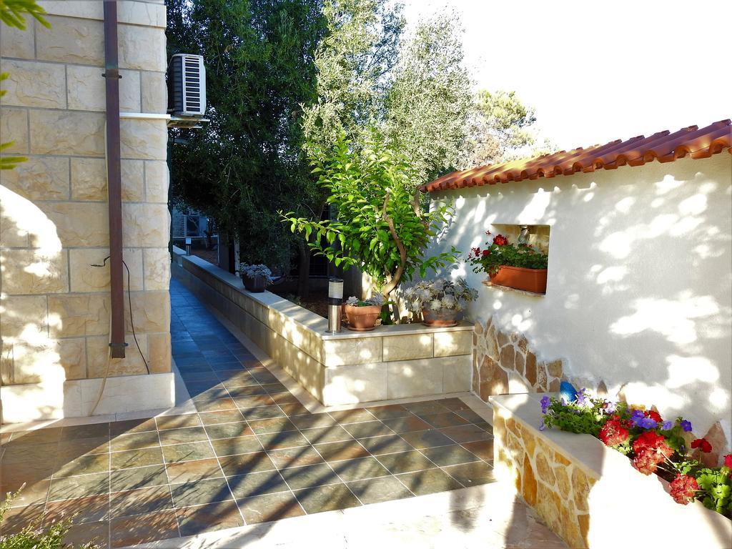 Apartments Villa Barbara Sumartin Extérieur photo