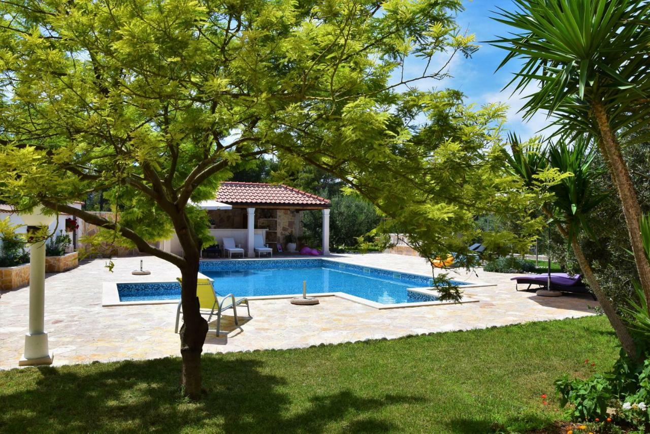 Apartments Villa Barbara Sumartin Extérieur photo